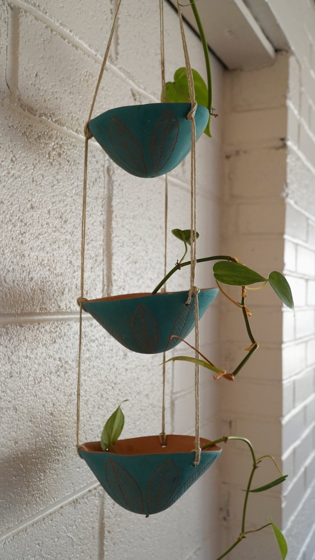 Teal & Terracotta 3-Tiered Hanging Planter with hand carved “Leaf” Design