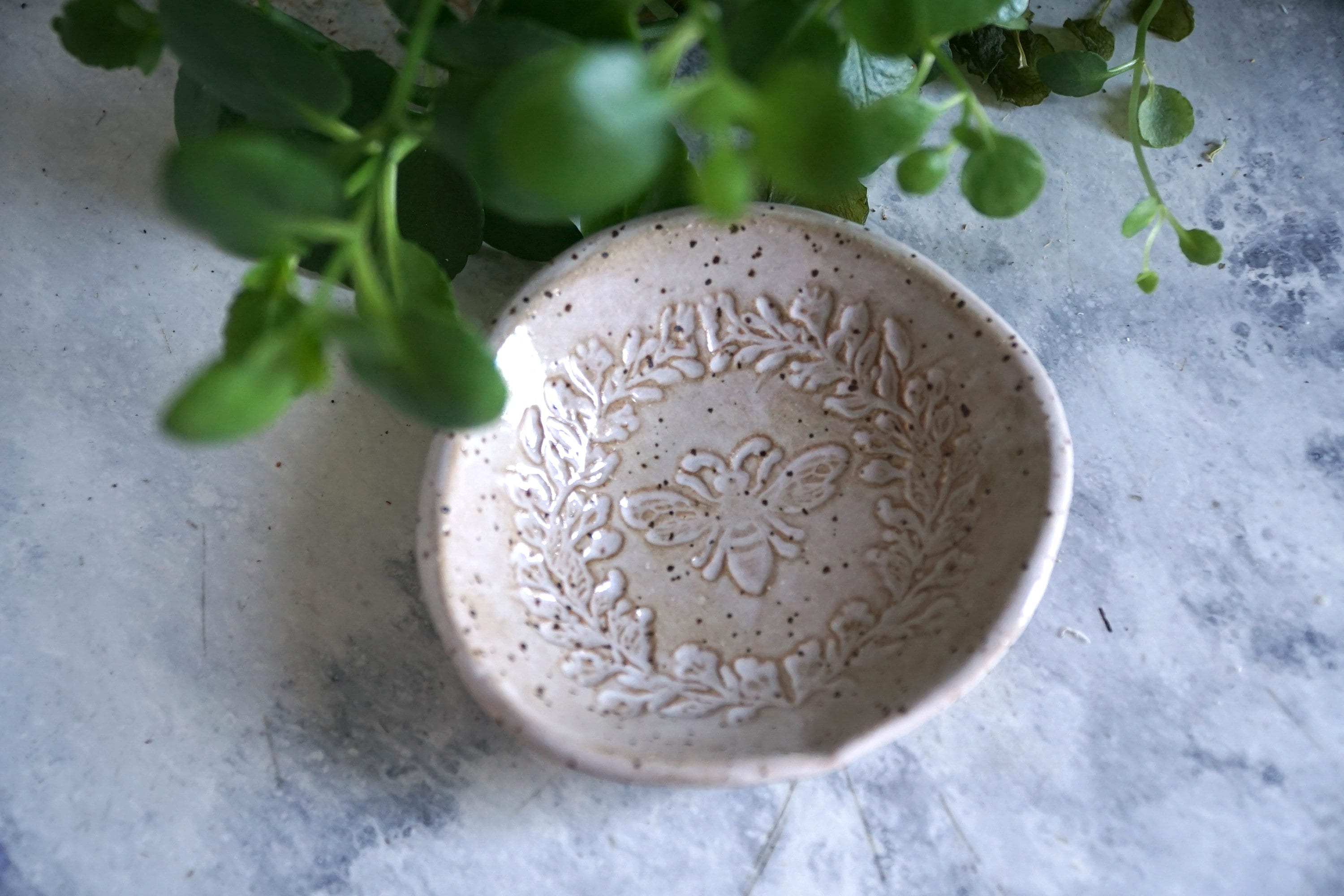 Speckled Stoneware Bee Bowl - Small Bee Stamped Dish - Salt Cellar - Ring Dish - Jewelry Storage - Small Serving Bowl - Honeybee Bowl